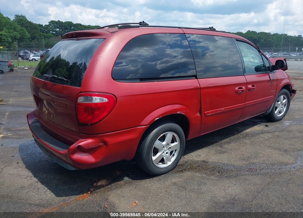 2005 DODGE GRAND CARAVAN VIN: 2D4GP44L35R113821