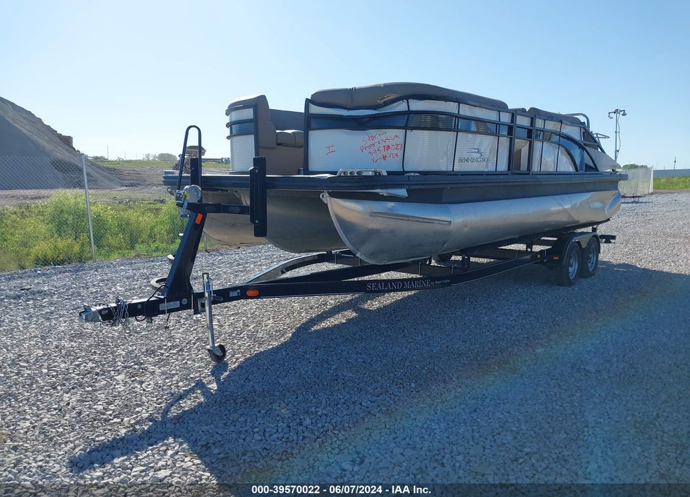 2019 BENNINGTON OTHER VIN: ETWH3416E919