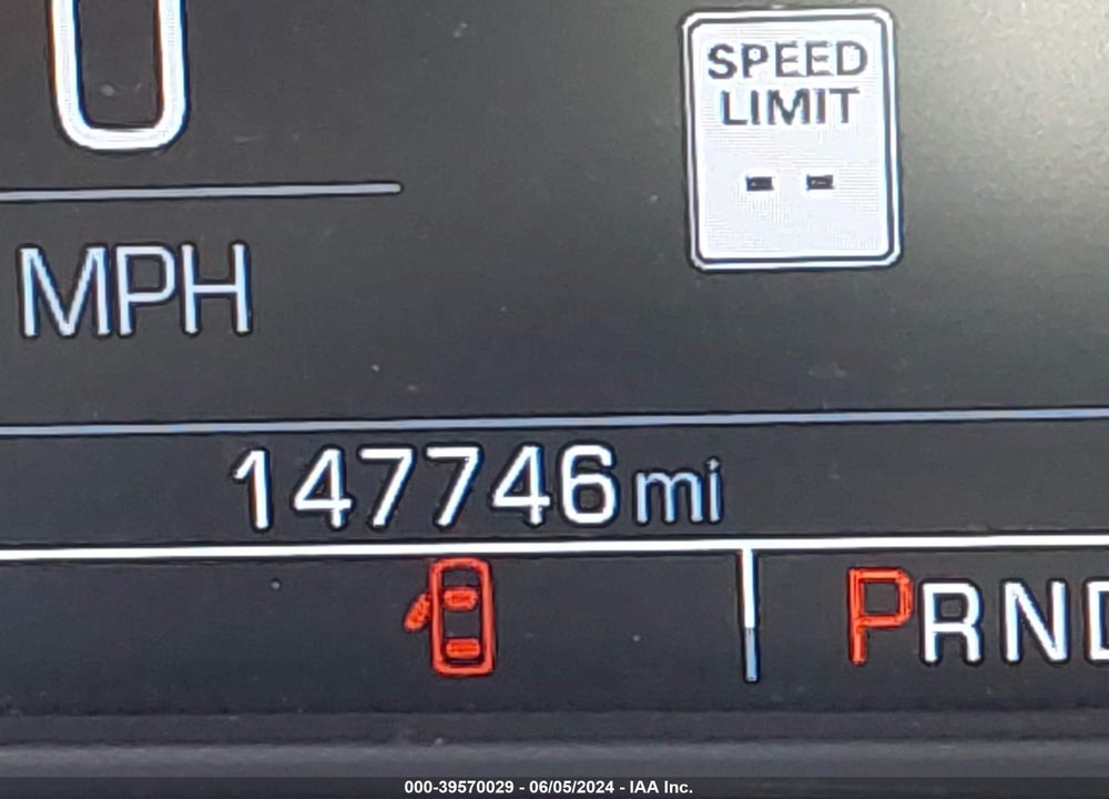 2018 GMC SIERRA 1500 SLT VIN: 3GTP1NEC3JG642026