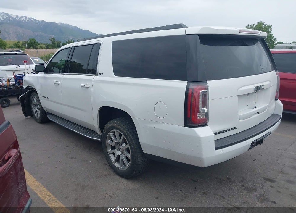 2017 GMC YUKON XL SLT VIN: 1GKS2GKC6HR192152