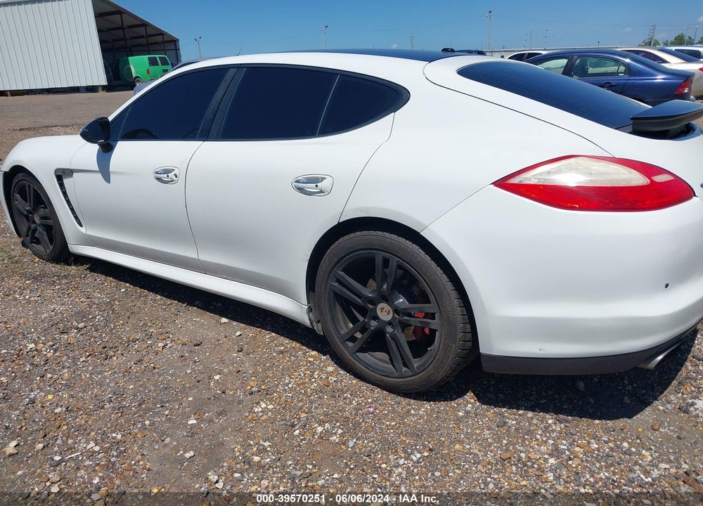 2012 PORSCHE PANAMERA 4 VIN: WP0AA2A70CL071548