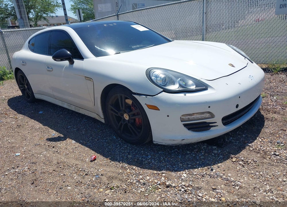 2012 PORSCHE PANAMERA 4 VIN: WP0AA2A70CL071548