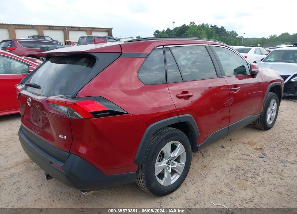 2020 TOYOTA RAV4 XLE VIN: 2T3W1RFV9LC061055