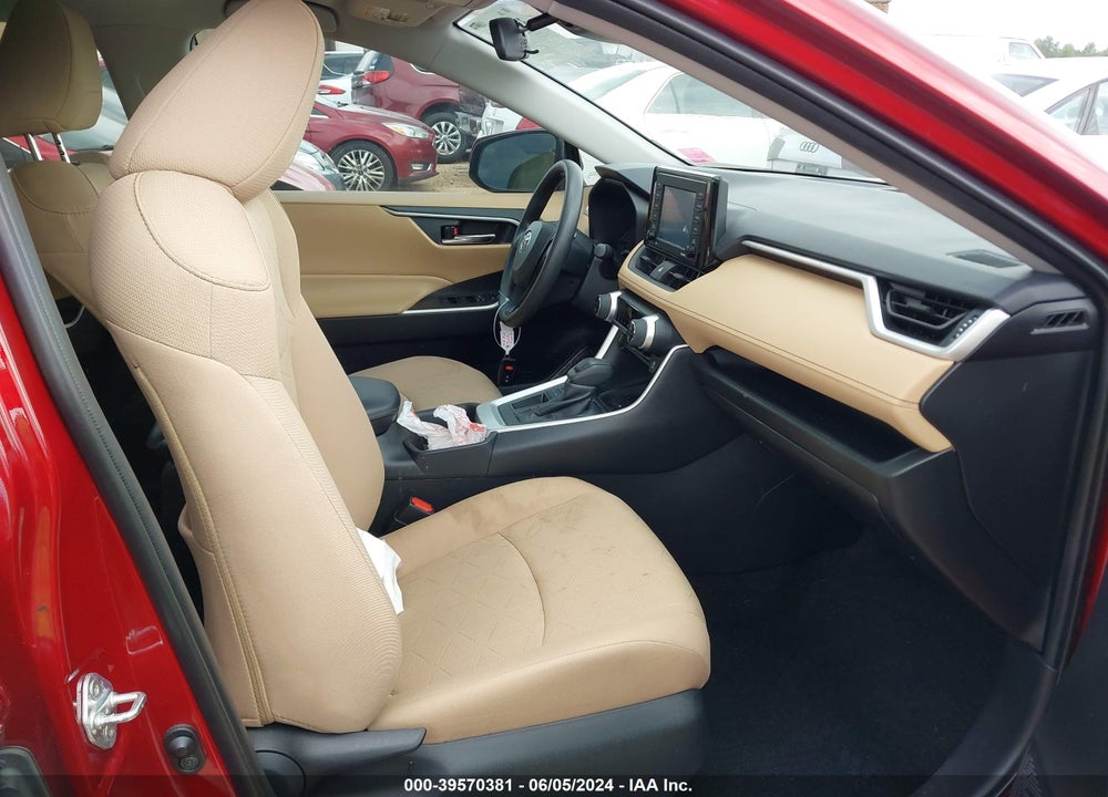 2020 TOYOTA RAV4 XLE VIN: 2T3W1RFV9LC061055
