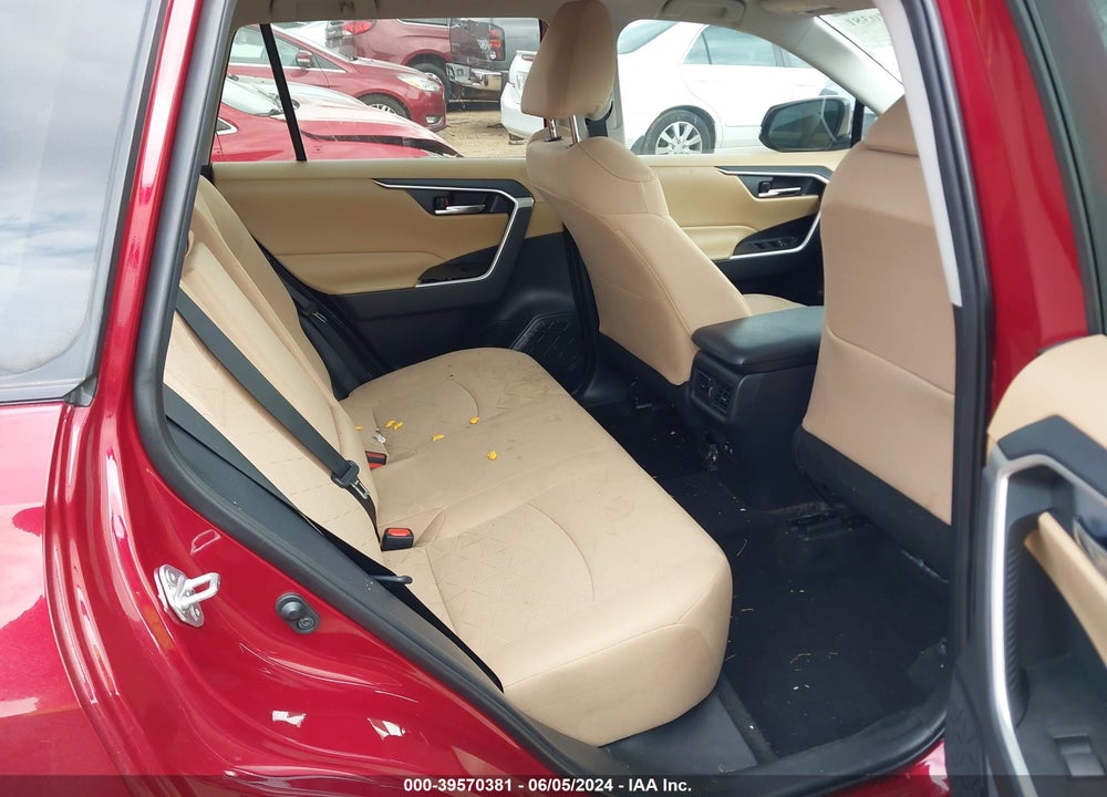 2020 TOYOTA RAV4 XLE VIN: 2T3W1RFV9LC061055