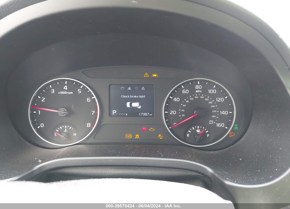 2023 KIA SELTOS LX VIN: KNDEPCAAXP7359920