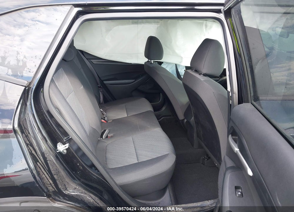 2023 KIA SELTOS LX VIN: KNDEPCAAXP7359920