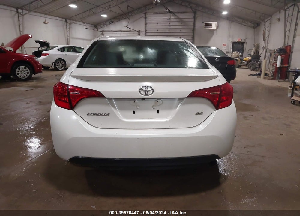 2017 TOYOTA COROLLA SE VIN: 5YFBURHE4HP652932