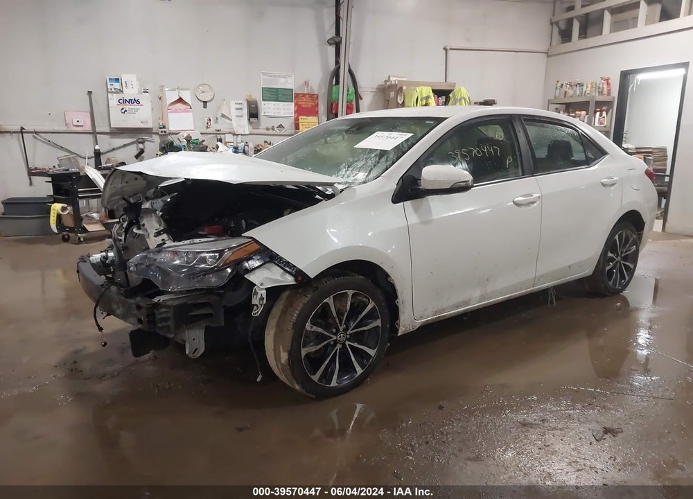 2017 TOYOTA COROLLA SE VIN: 5YFBURHE4HP652932