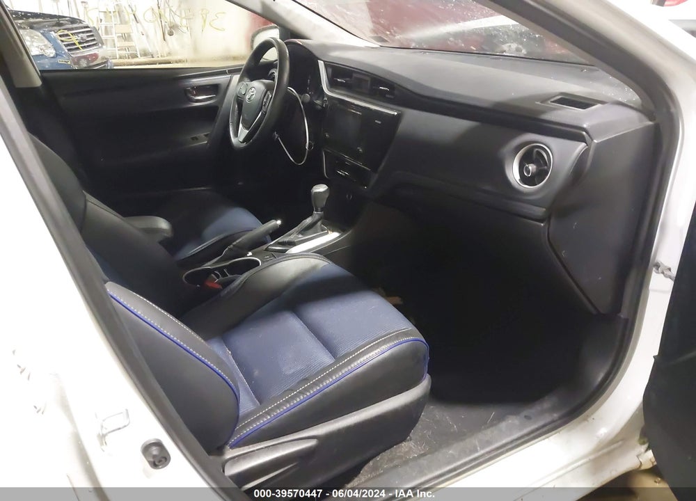 2017 TOYOTA COROLLA SE VIN: 5YFBURHE4HP652932