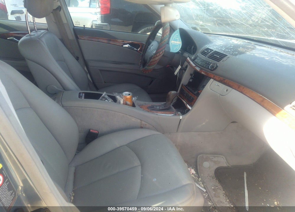 2005 MERCEDES-BENZ E 320 4MATIC VIN: WDBUF82J75X174424