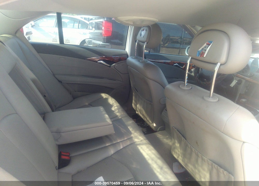 2005 MERCEDES-BENZ E 320 4MATIC VIN: WDBUF82J75X174424