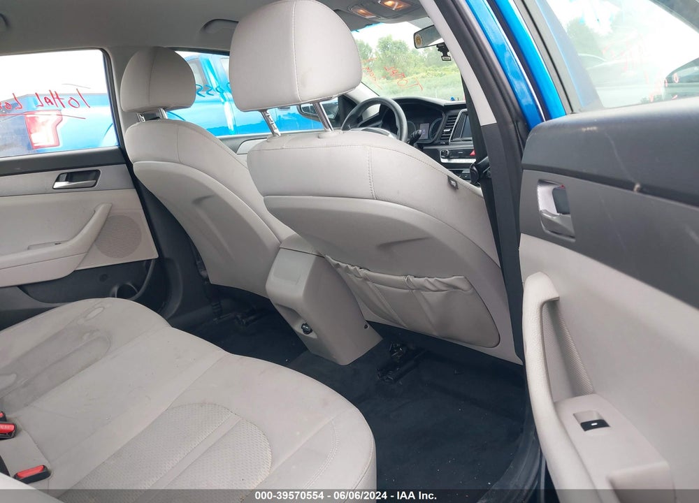 2019 HYUNDAI SONATA SE VIN: 5NPE24AF7KH744839