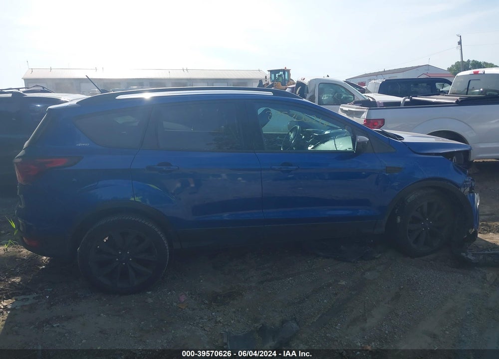 2019 FORD ESCAPE SE VIN: 1FMCU9GD9KUA27218