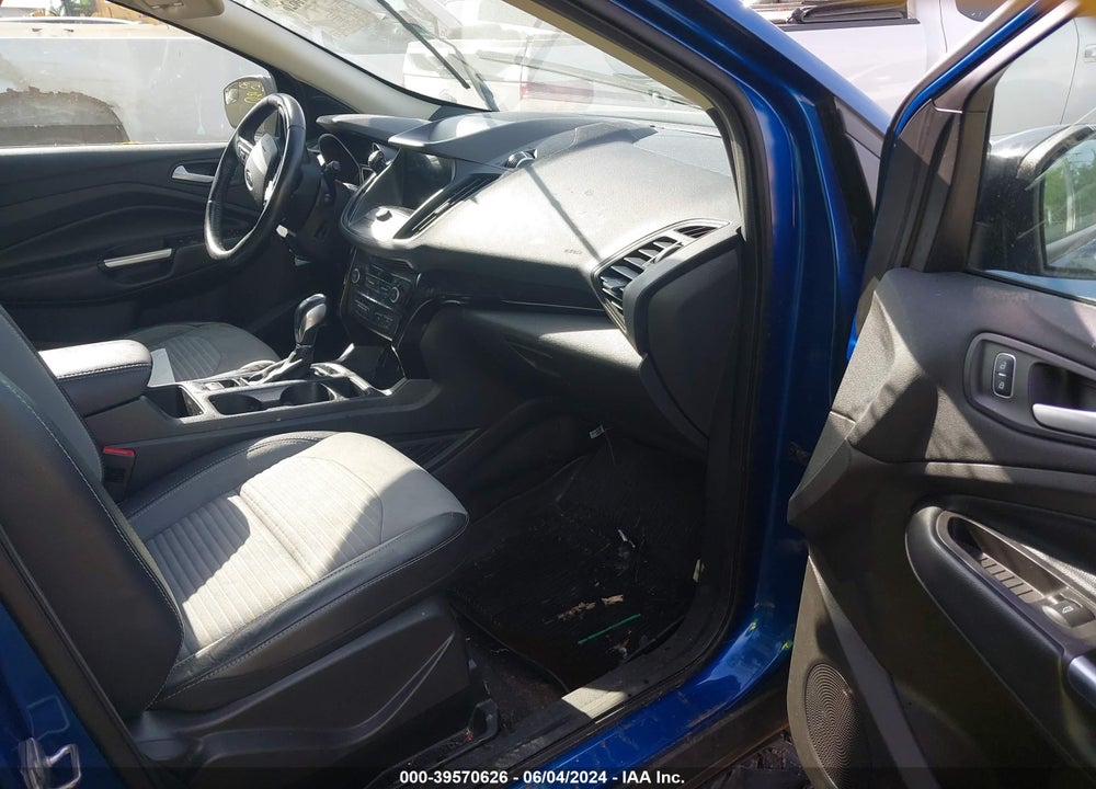 2019 FORD ESCAPE SE VIN: 1FMCU9GD9KUA27218