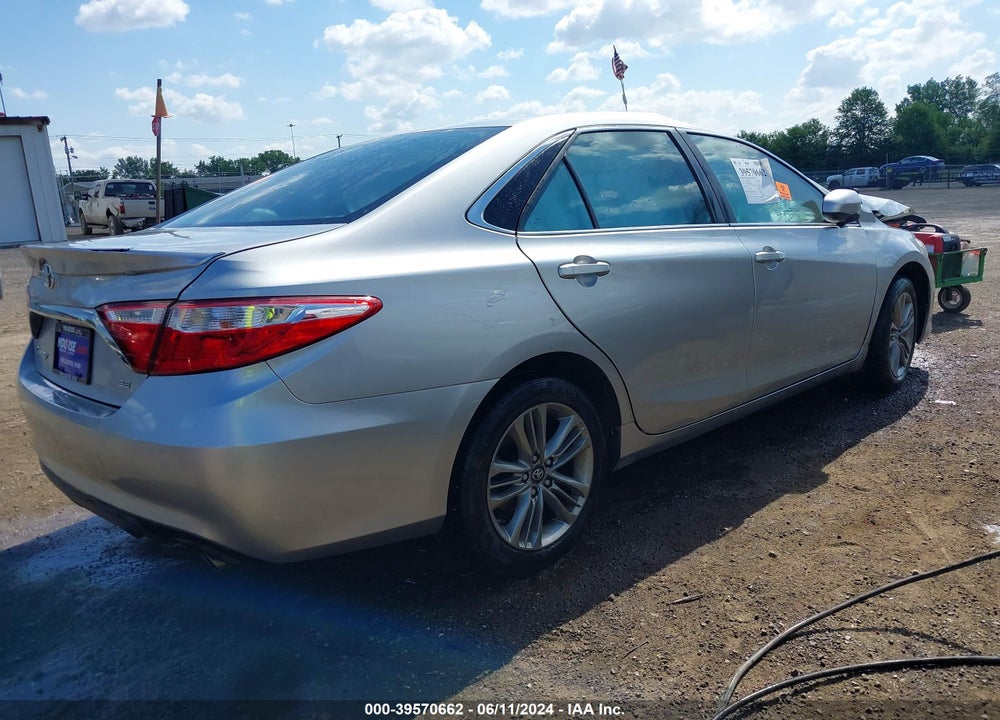 2017 TOYOTA CAMRY SE VIN: 4T1BF1FK3HU702545