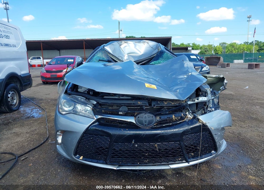 2017 TOYOTA CAMRY SE VIN: 4T1BF1FK3HU702545