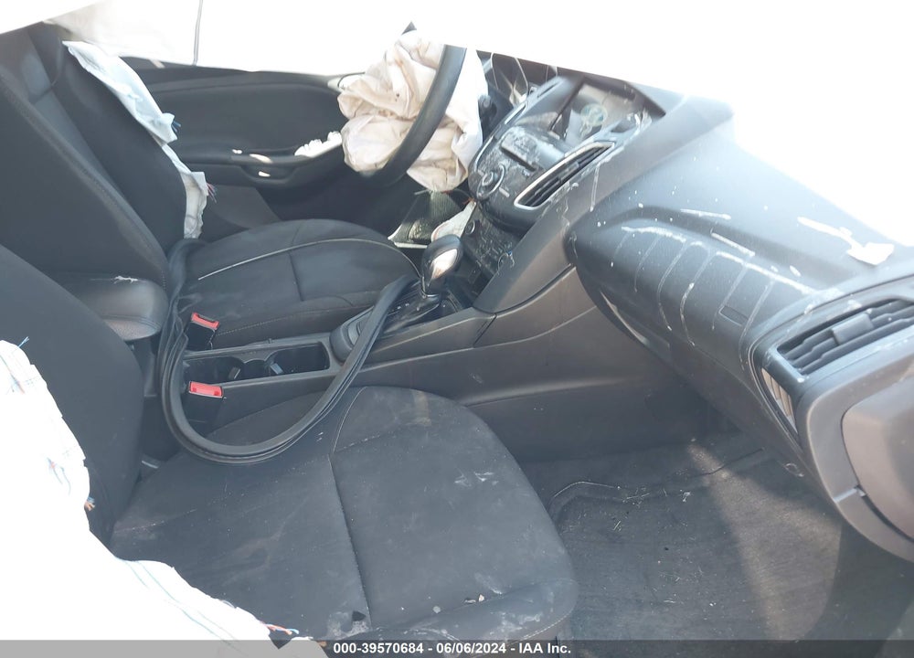 2018 FORD FOCUS SEL VIN: 1FADP3M22JL314796
