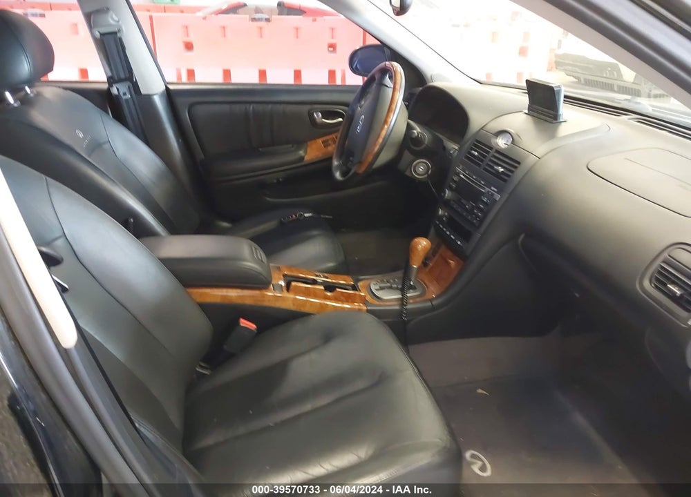 2004 INFINITI I35 LUXURY VIN: JNKDA31A64T210273