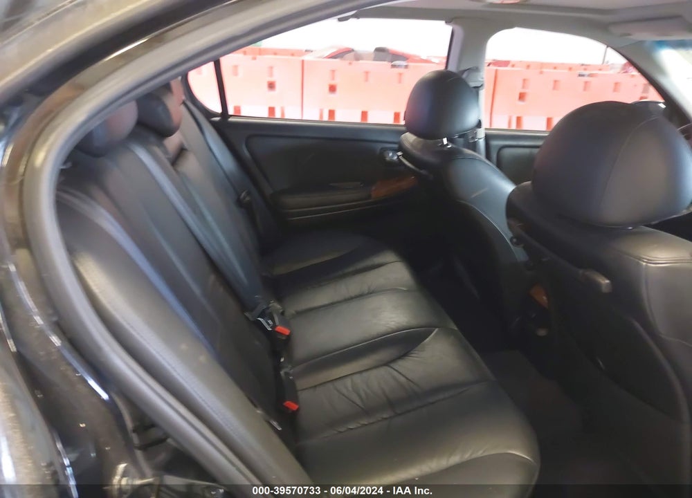 2004 INFINITI I35 LUXURY VIN: JNKDA31A64T210273