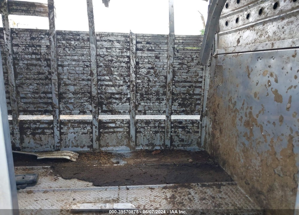 1994 M H EBY TRAILERS --- VIN: 4A2LG2425R1002237