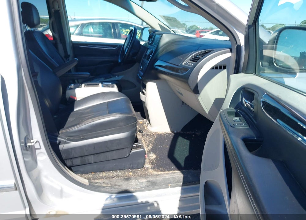 2012 CHRYSLER TOWN & COUNTRY TOURING VIN: 2C4RC1BG4CR382154