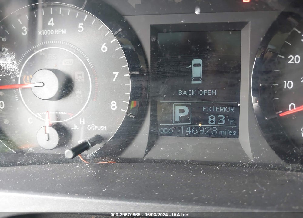 2015 TOYOTA SIENNA L 7 PASSENGER VIN: 5TDZK3DC8FS660607