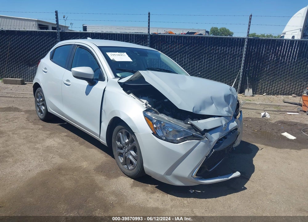 2020 TOYOTA YARIS LE VIN: 3MYDLBJV9LY704787
