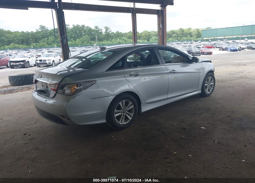 2014 HYUNDAI SONATA GLS VIN: 5NPEB4AC8EH828467