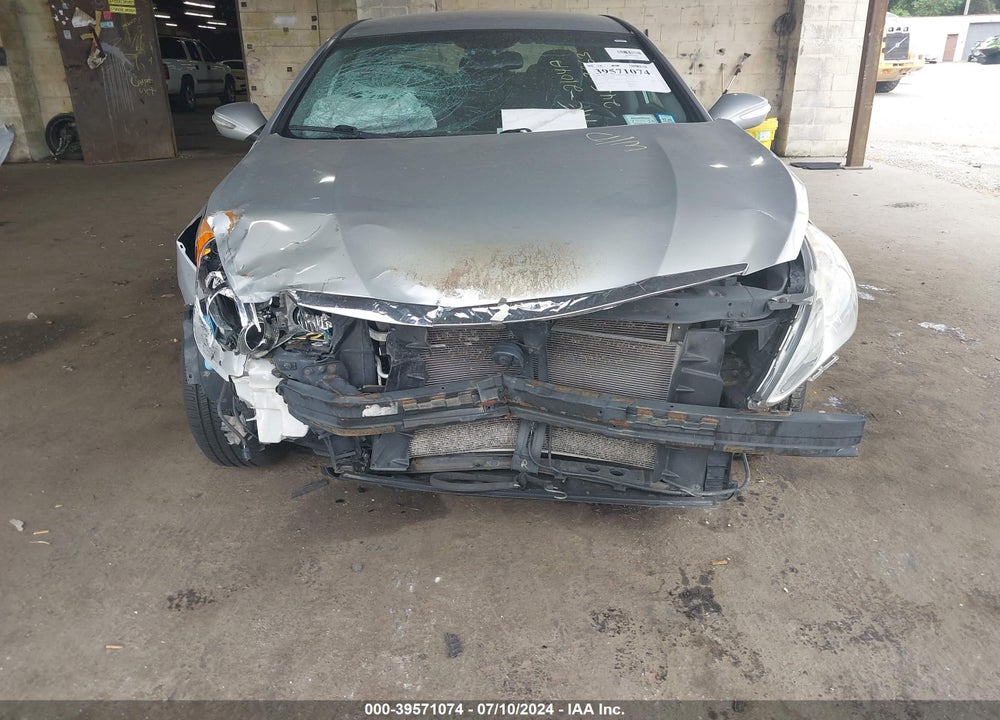 2014 HYUNDAI SONATA GLS VIN: 5NPEB4AC8EH828467