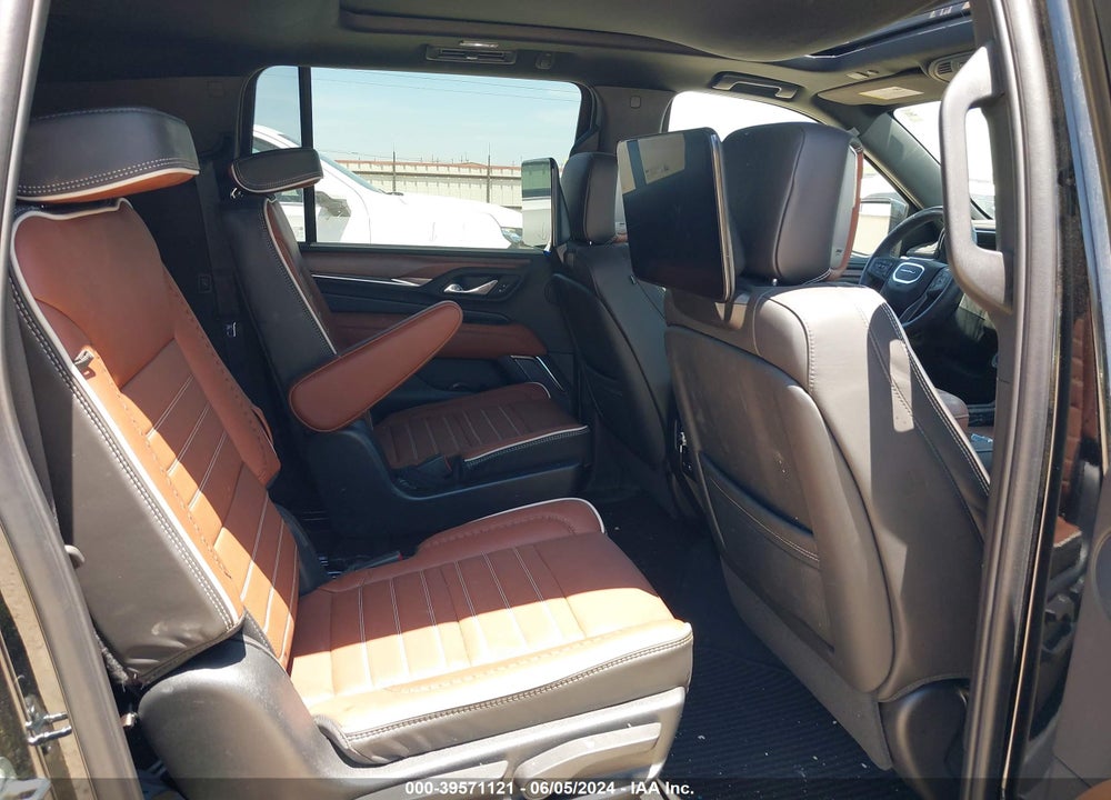 2023 GMC YUKON XL 4WD DENALI ULTIMATE VIN: 1GKS2KKL0PR555885
