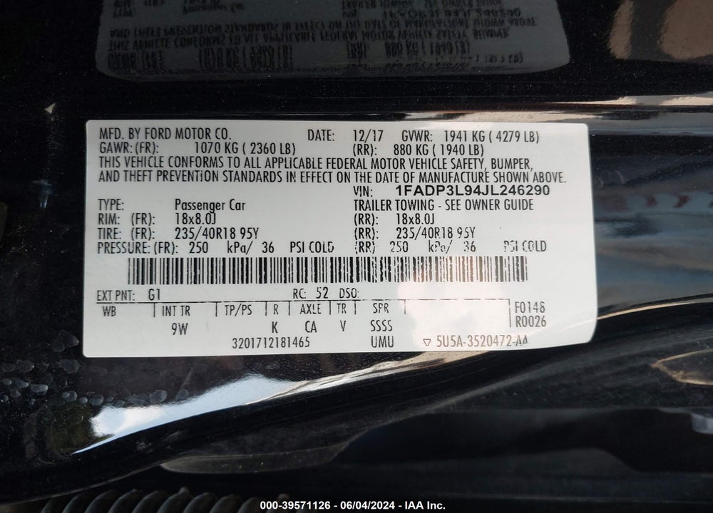 2018 FORD FOCUS ST VIN: 1FADP3L94JL246290