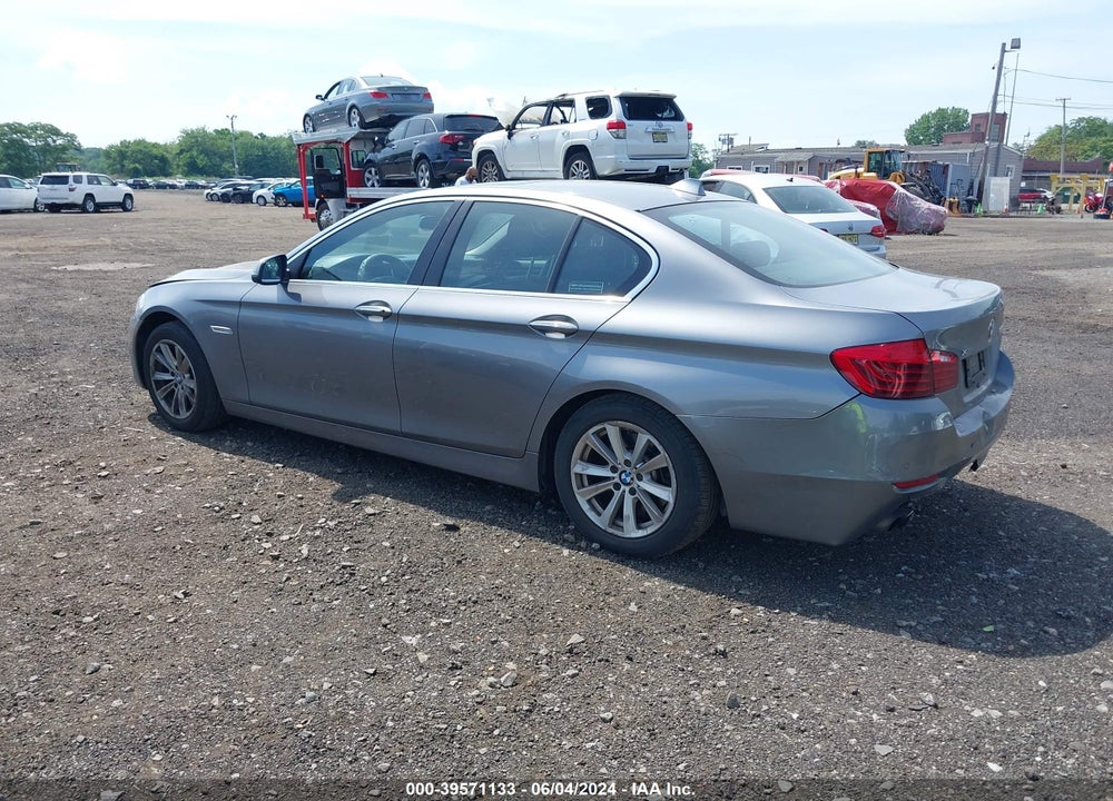 2015 BMW 528I XDRIVE VIN: WBA5A7C52FG142740