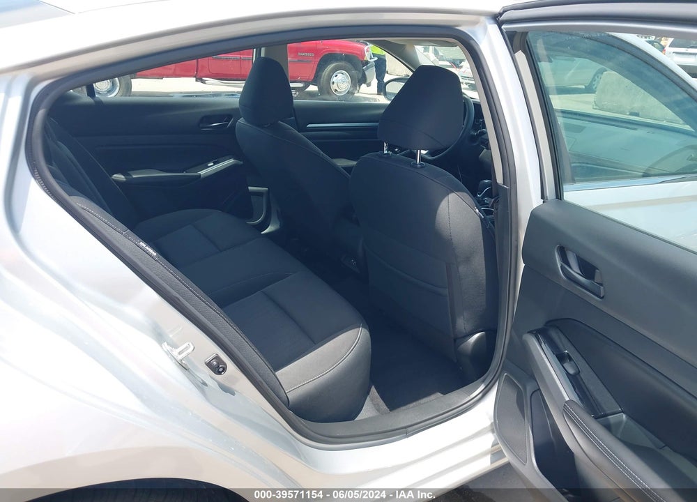 2023 NISSAN ALTIMA SV FWD VIN: 1N4BL4DV6PN334064