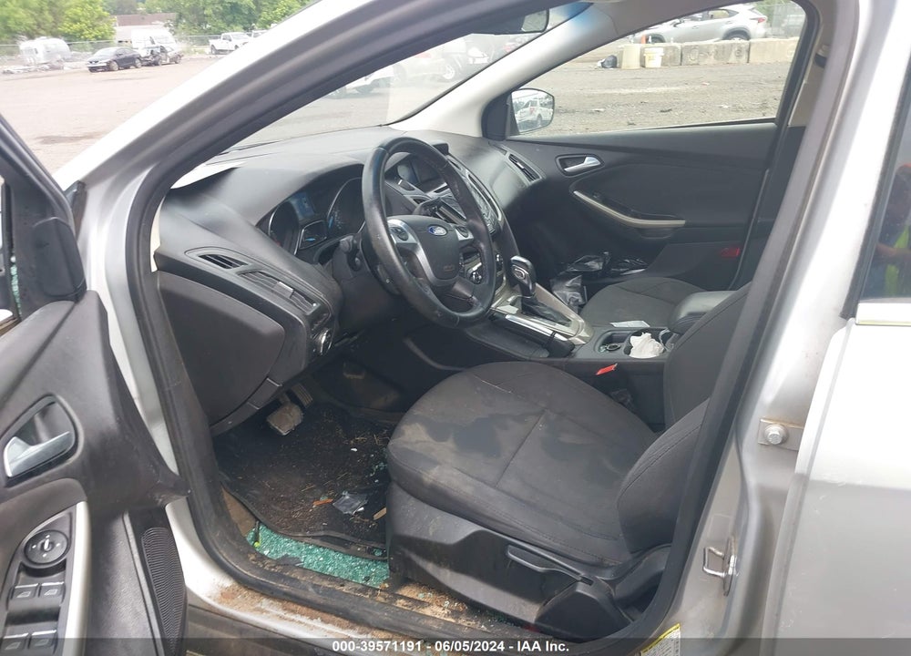2012 FORD FOCUS VIN: 1FAHP3H22CL430935