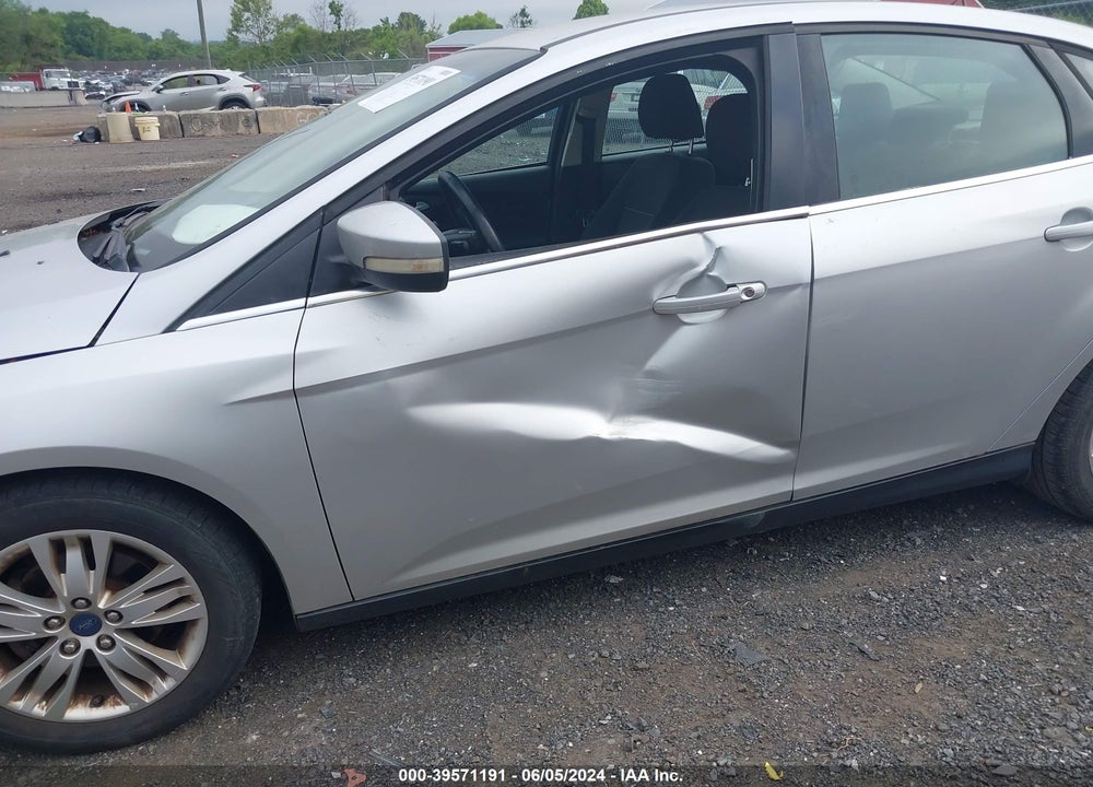 2012 FORD FOCUS VIN: 1FAHP3H22CL430935