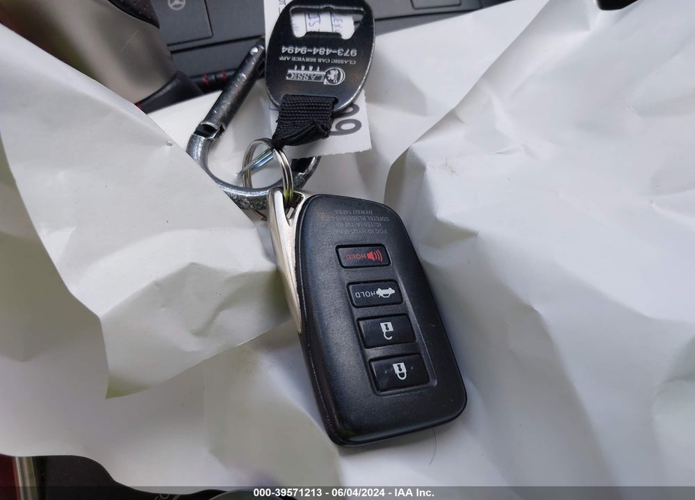 2016 LEXUS IS 300 VIN: JTHCM1D21G5011460