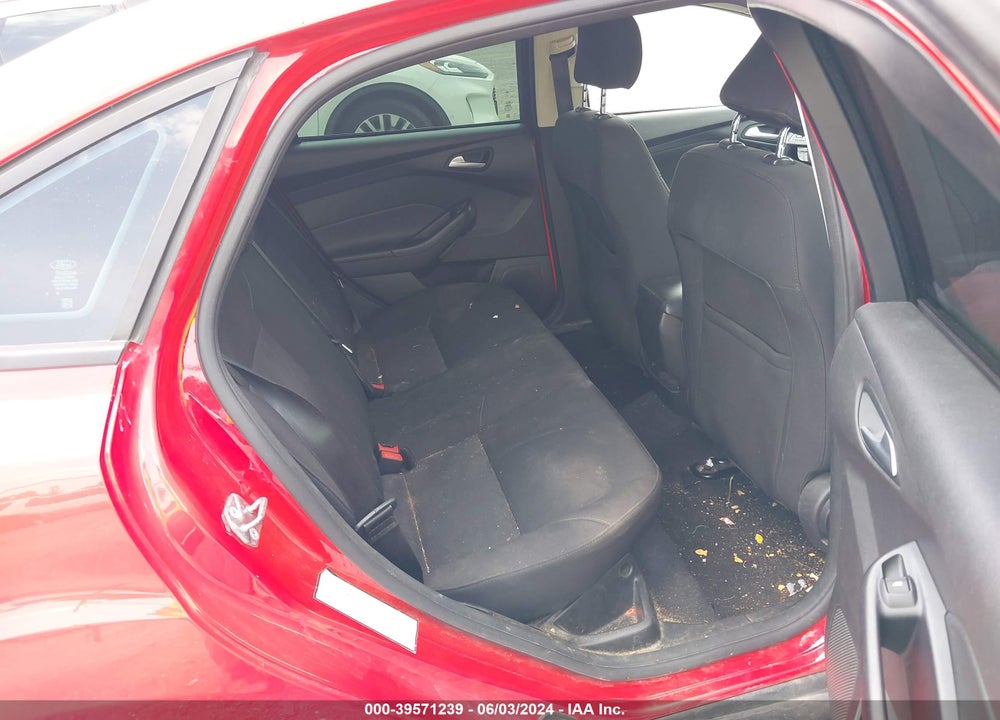 2017 FORD FOCUS SE VIN: 1FADP3F21HL225759