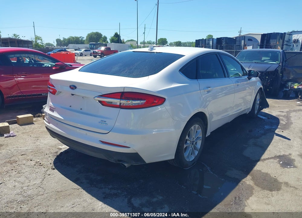 2020 FORD FUSION SE VIN: 3FA6P0HD4LR169879