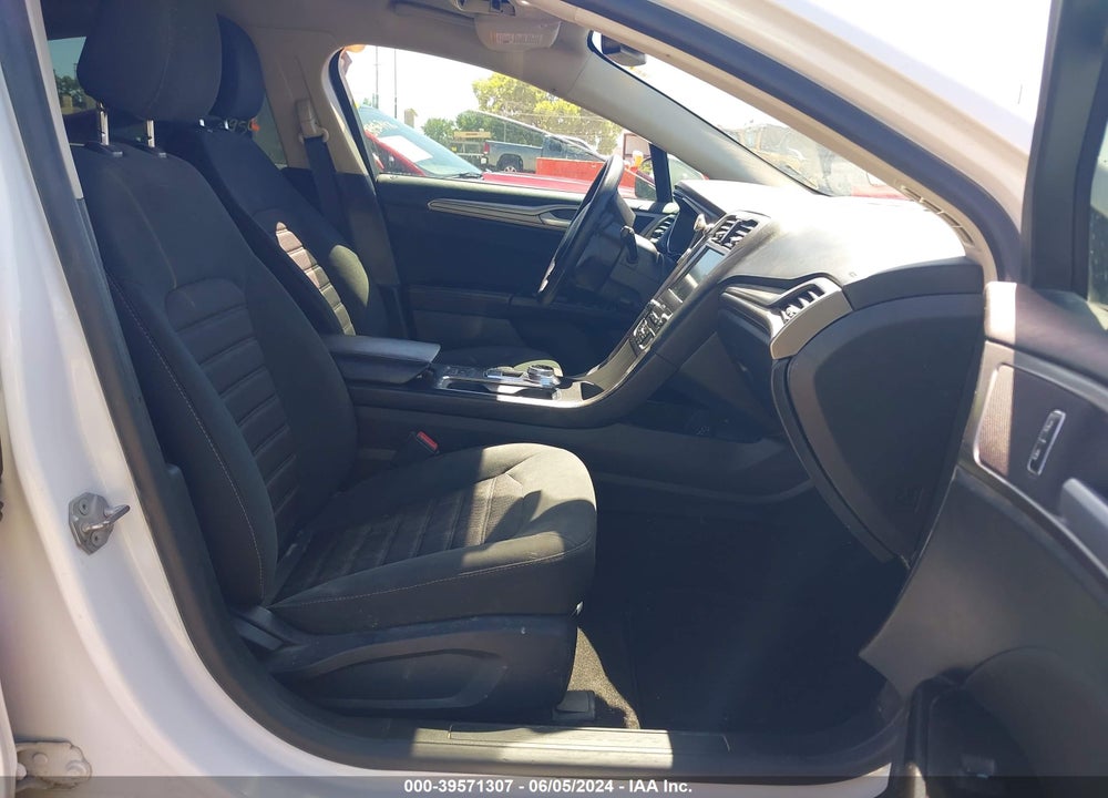2020 FORD FUSION SE VIN: 3FA6P0HD4LR169879