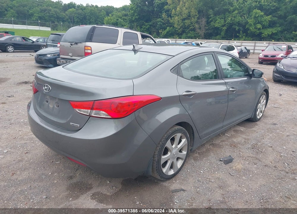 2013 HYUNDAI ELANTRA LIMITED VIN: 5NPDH4AE4DH284477