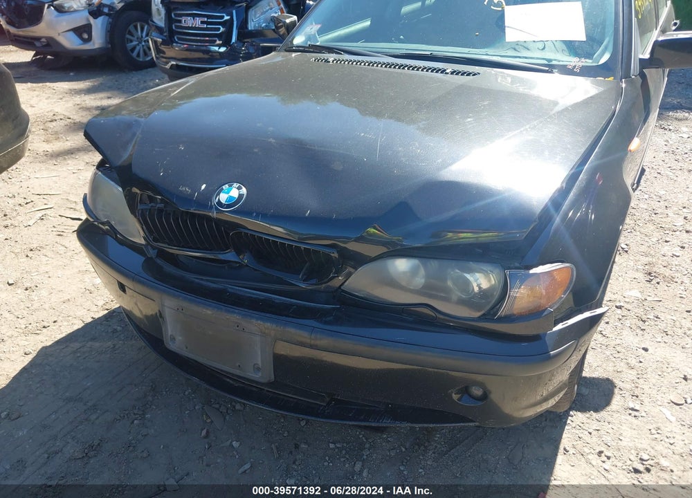 2005 BMW 330XI VIN: WBAEW53495PN36831