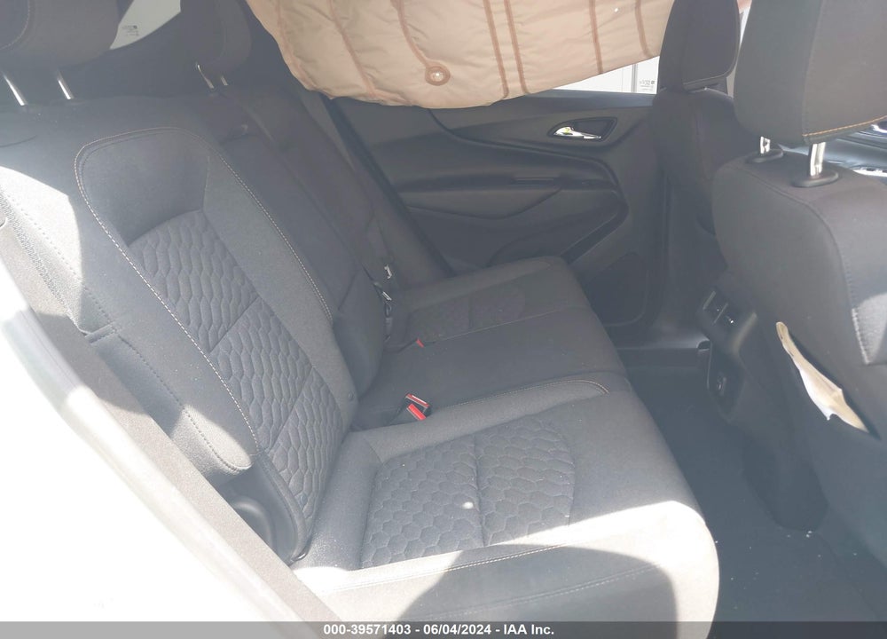 2019 CHEVROLET EQUINOX LT VIN: 2GNAXKEV3K6138469