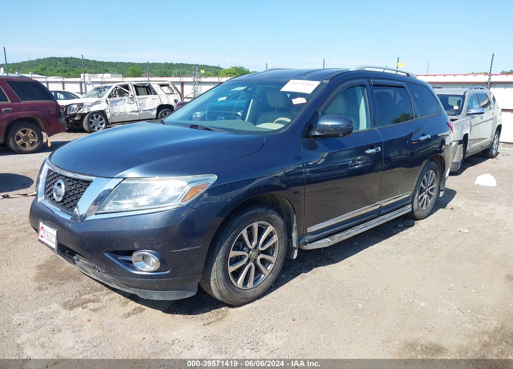 2015 NISSAN PATHFINDER SL VIN: 5N1AR2MN9FC653747