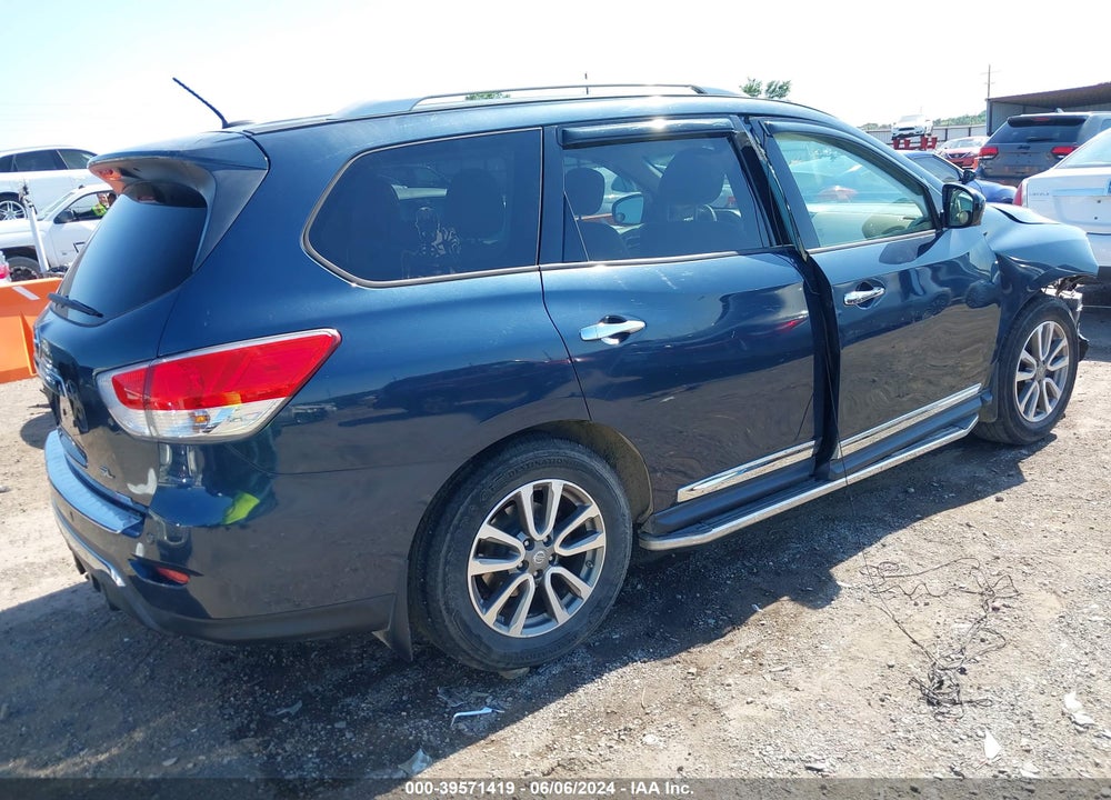 2015 NISSAN PATHFINDER SL VIN: 5N1AR2MN9FC653747