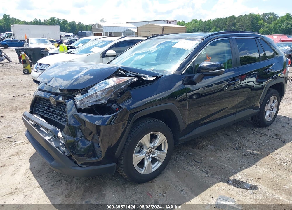 2021 TOYOTA RAV4 XLE VIN: 2T3W1RFV8MC110750