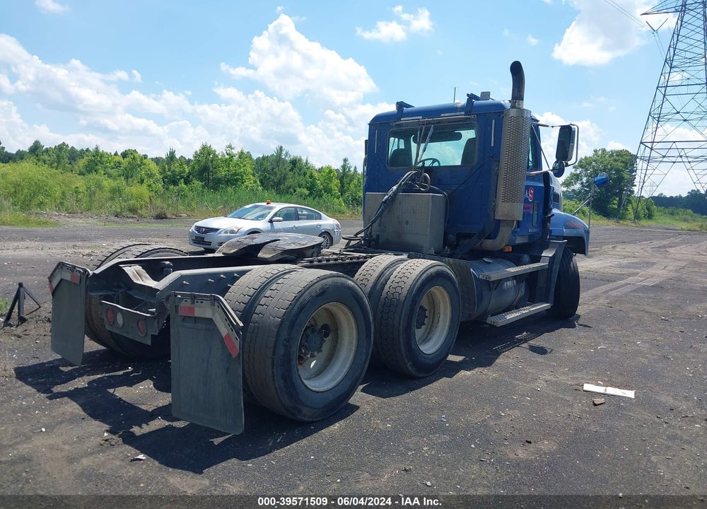 2003 MACK 600 CH600 VIN: 1M1AA13Y23W152176