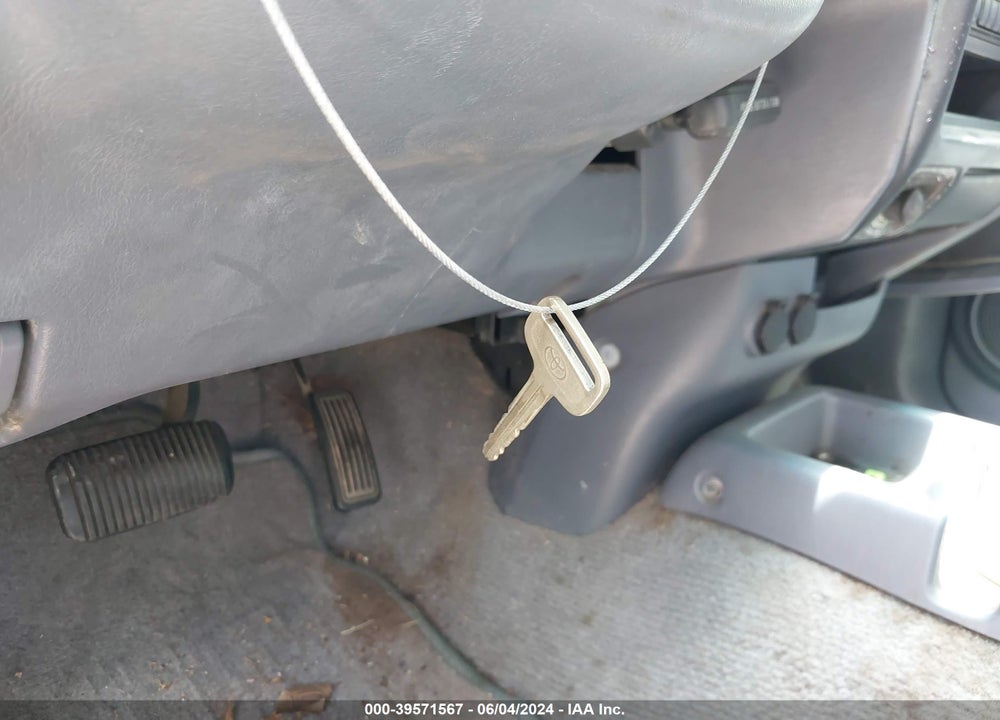 1998 TOYOTA TACOMA VIN: 4TANL42N0WZ155385