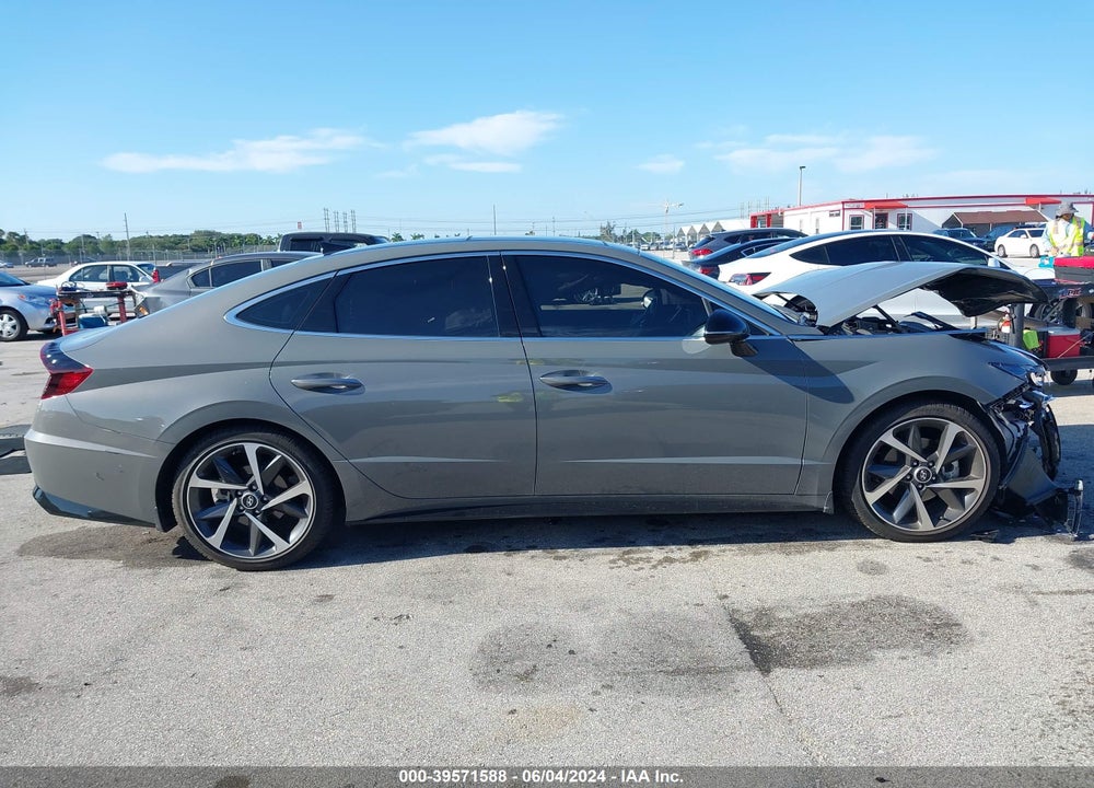 2022 HYUNDAI SONATA SEL PLUS VIN: KMHL44J25NA237752