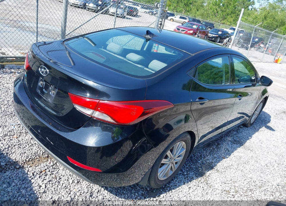 2015 HYUNDAI ELANTRA SE VIN: KMHDH4AE2FU229272